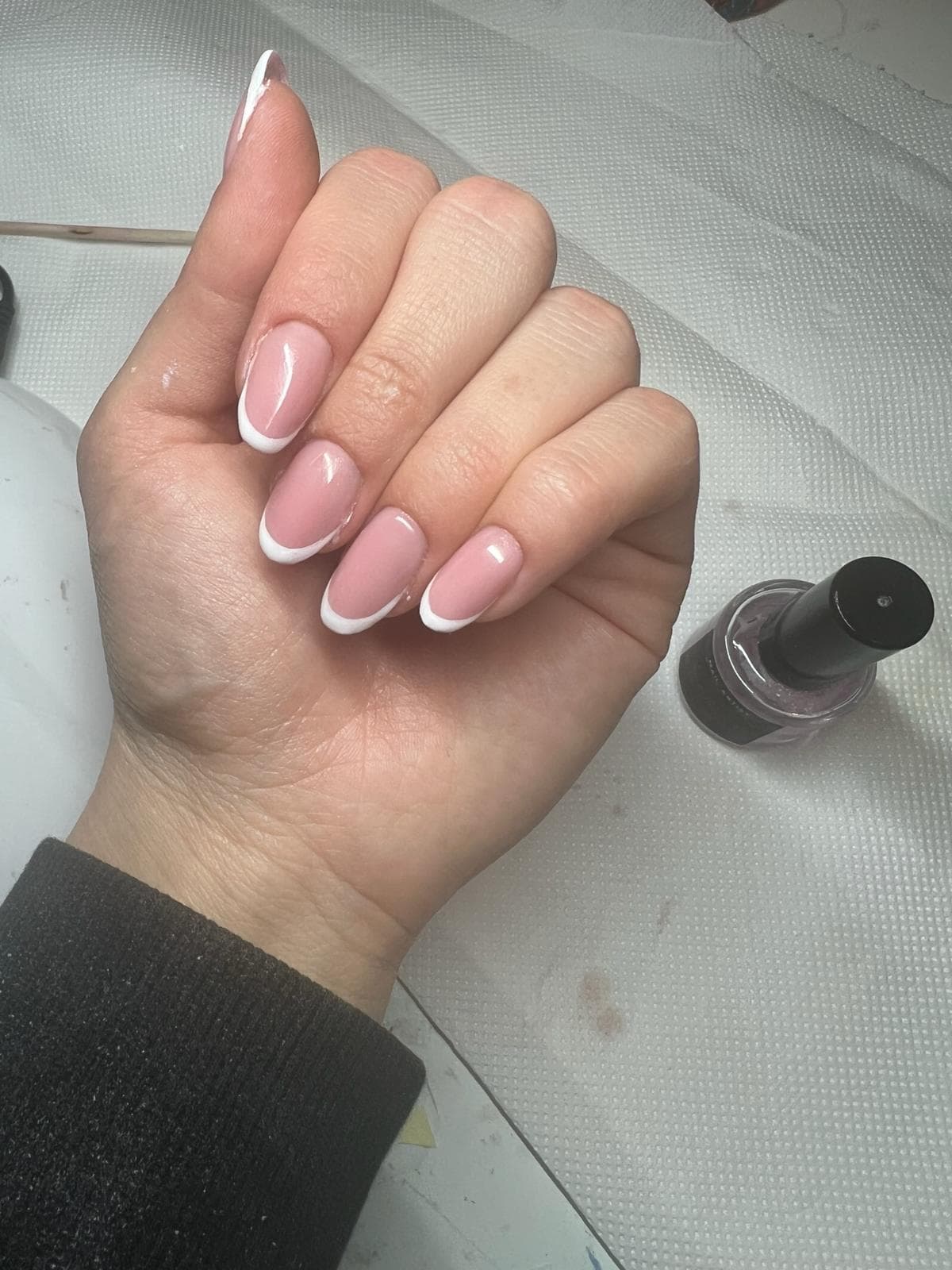 French manicure rosa classica